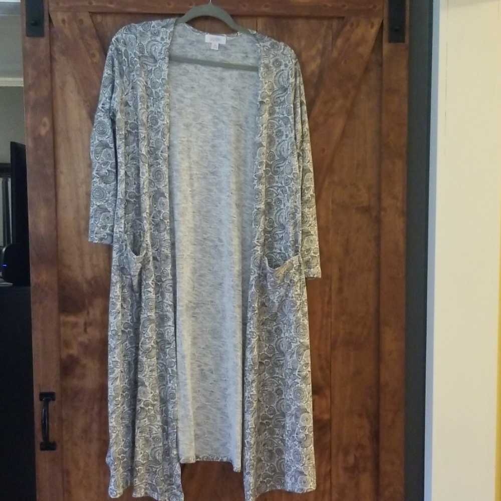 Lularoe medium Sarah